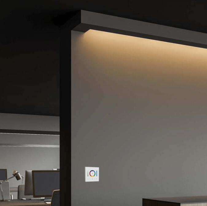 LED juostos sieninis valdiklis, skirtas RGB/RGBW/RGB+CCT LED juostai
